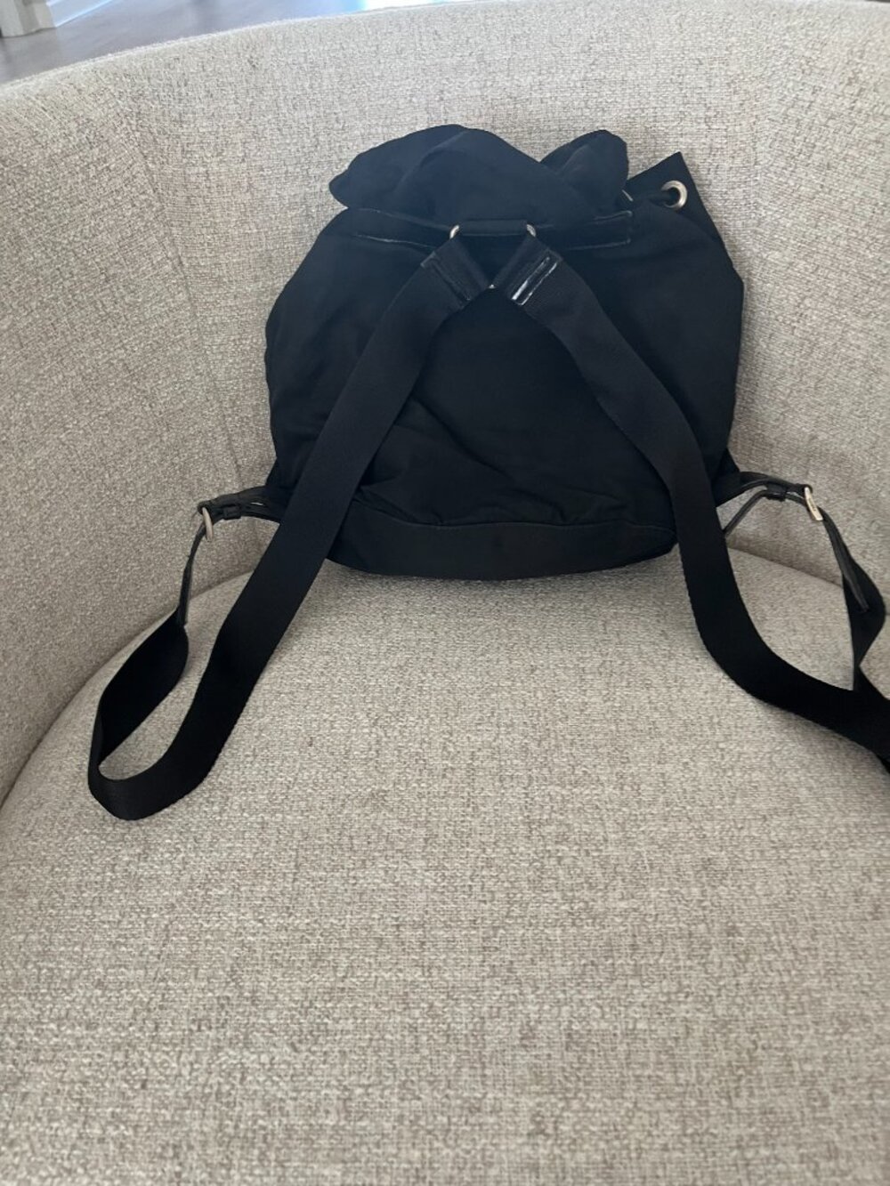 Prada backpack - Picture 2 of 7